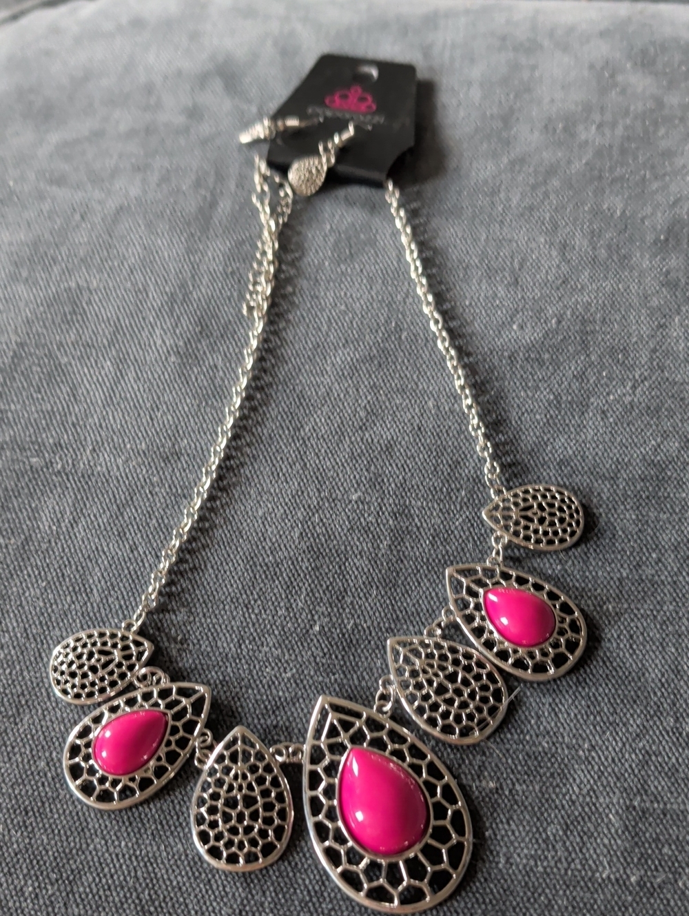 Silver Teardrop Statement Necklace with Pink Cabochons